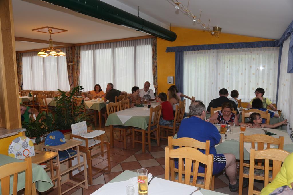 Hotel Fasching Sankt Georgen am Längsee Buitenkant foto